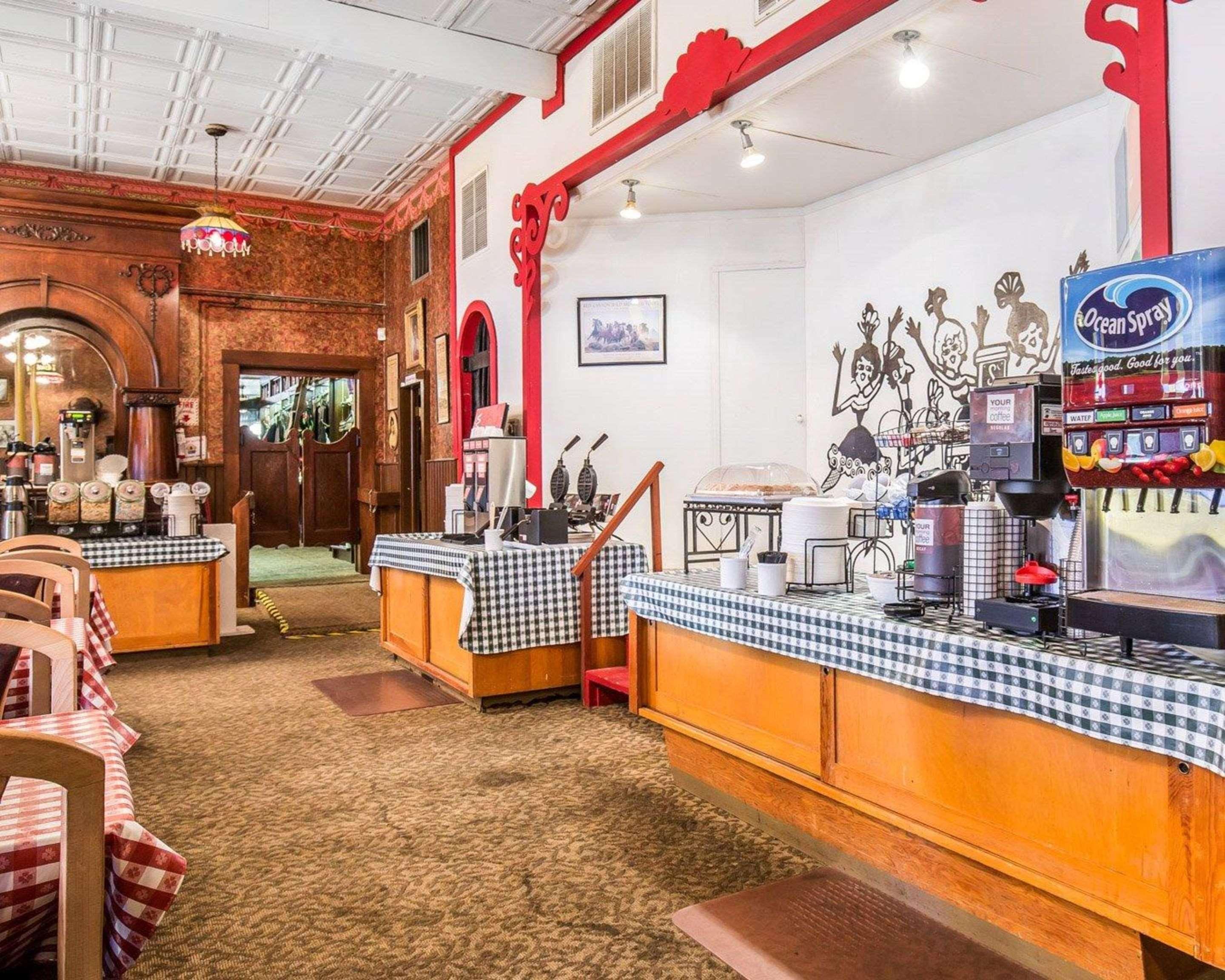 Comfort Inn At Buffalo Bill Village Resort Cody Luaran gambar