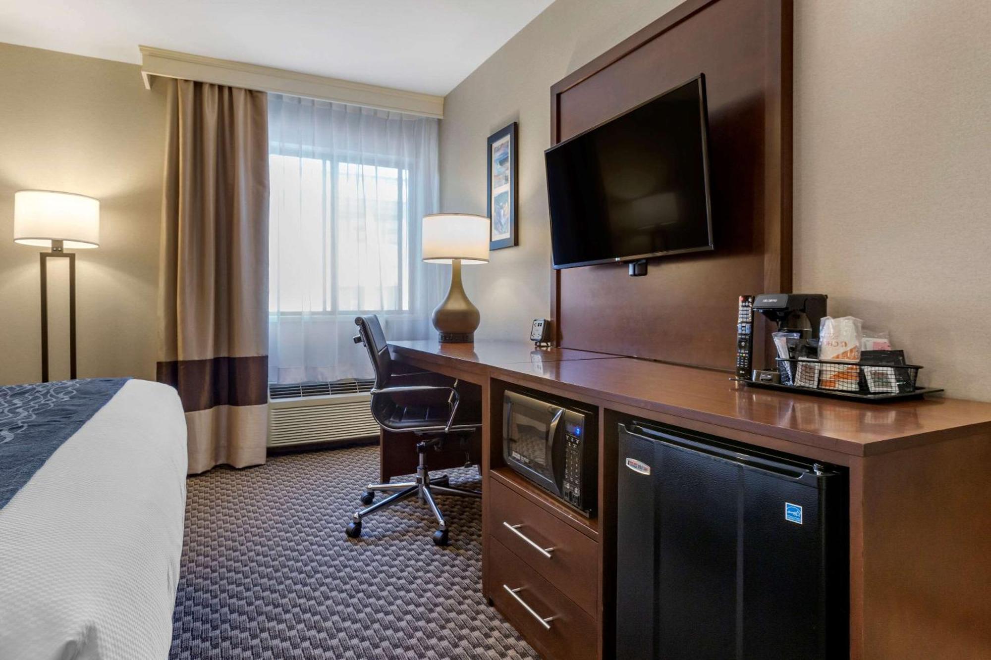 Comfort Inn At Buffalo Bill Village Resort Cody Bilik gambar